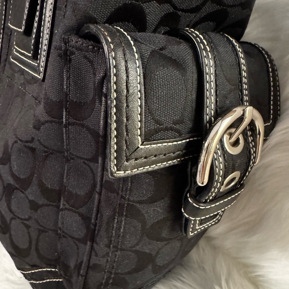 Coach Black Leather Tote with Contrast Stitching - Picture 4 of 11